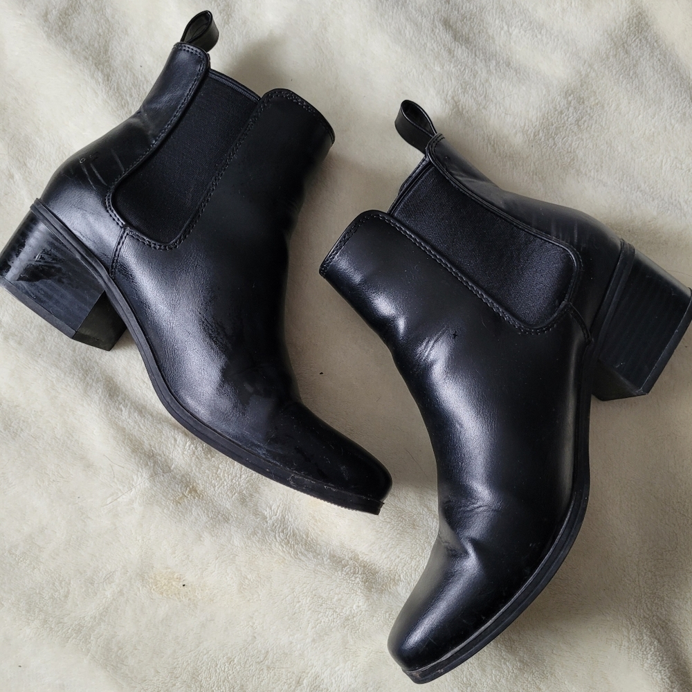 Size 8 Black A New Day boots